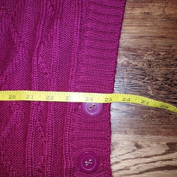 Styles &CO OVER SIZED Sweater buttons on sides - Picture 5 of 11